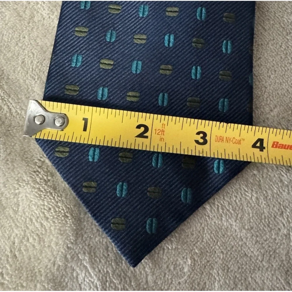Coach Silk Tie‎ Navy Blue Geometric Dot Pattern Classic Designer Necktie